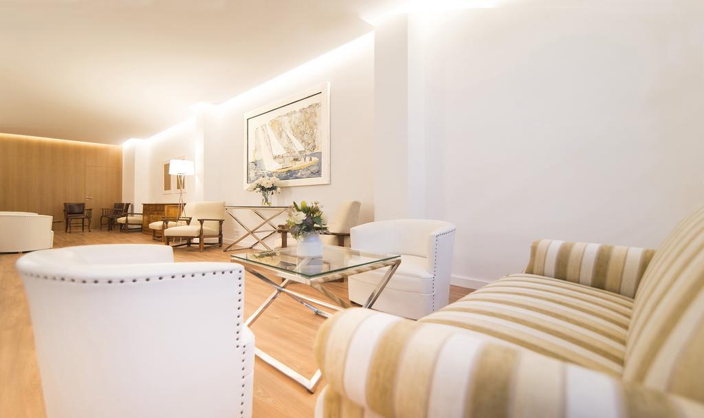 Apartamentos Miramar Port de Pollença Esterno foto